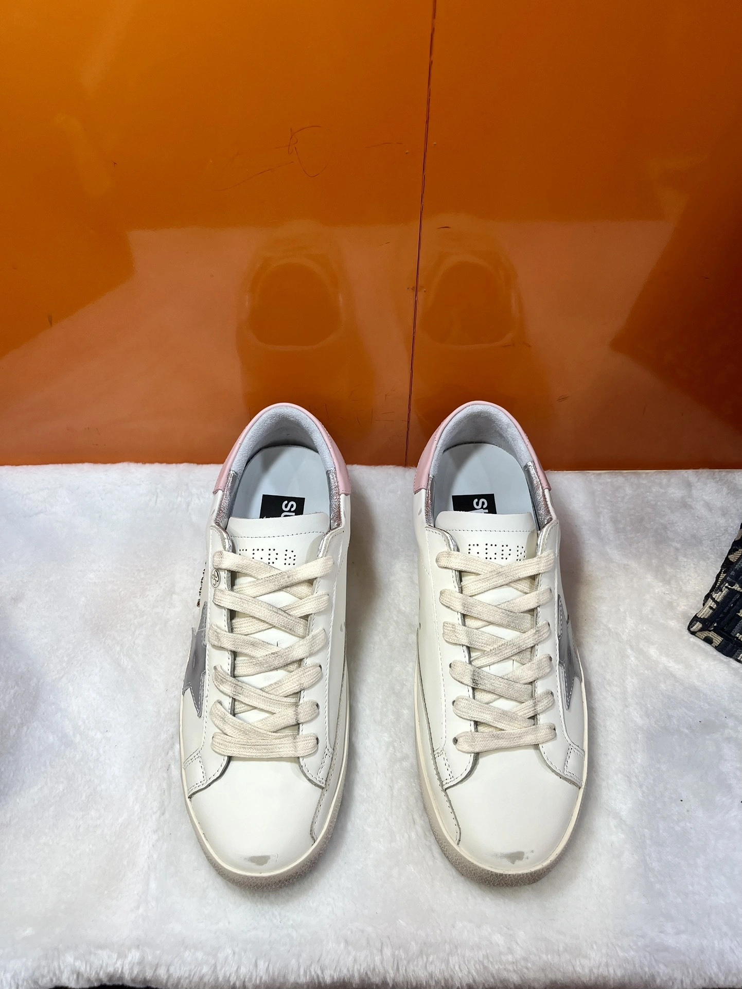 OOBB-- GWF00102.F004662.11531 cowhide item:D-X018B2803S